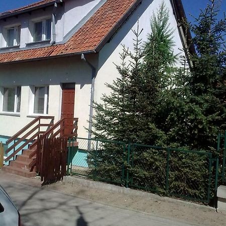 Apartamenty, Pokoje, Noclegi Pracownicze " Skarpa" Вилкасы Экстерьер фото