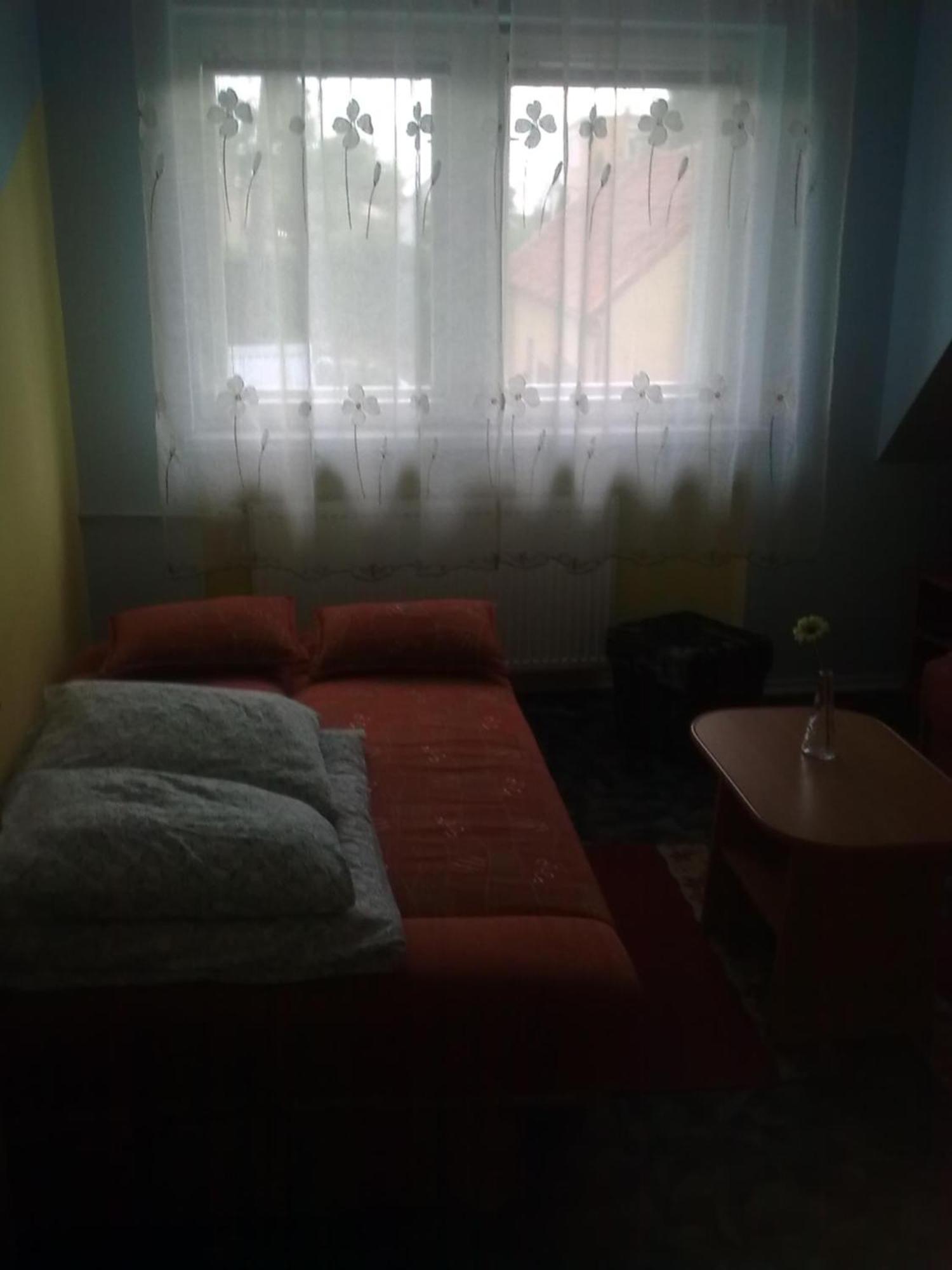 Apartamenty, Pokoje, Noclegi Pracownicze " Skarpa" Вилкасы Экстерьер фото