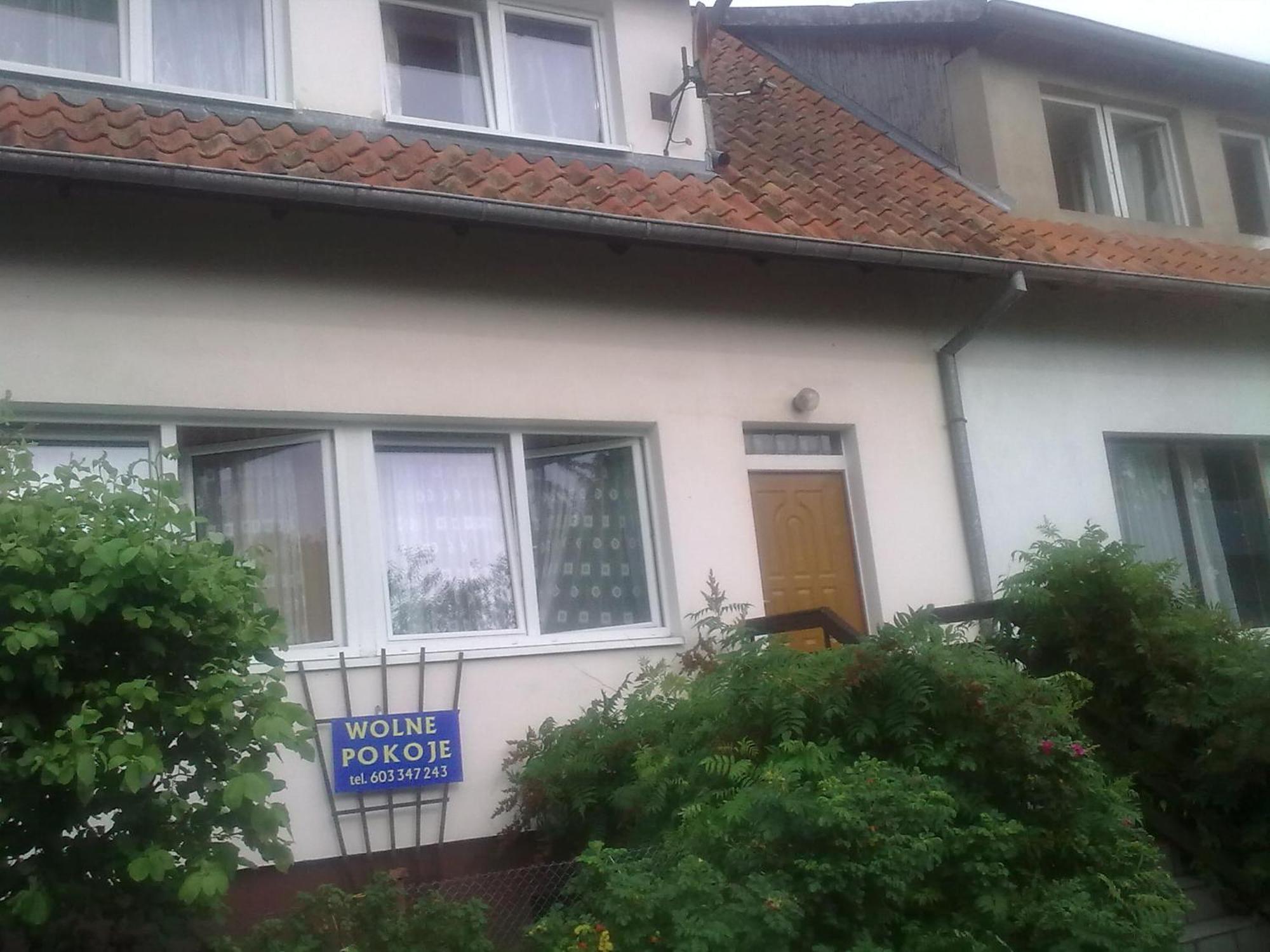 Apartamenty, Pokoje, Noclegi Pracownicze " Skarpa" Вилкасы Экстерьер фото